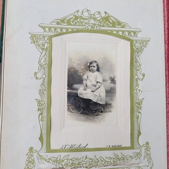 Antique FRENCH 1800s 1900s Photo Album Victorian Velvet Embossed WITH Pictures - Picture 4 of 16